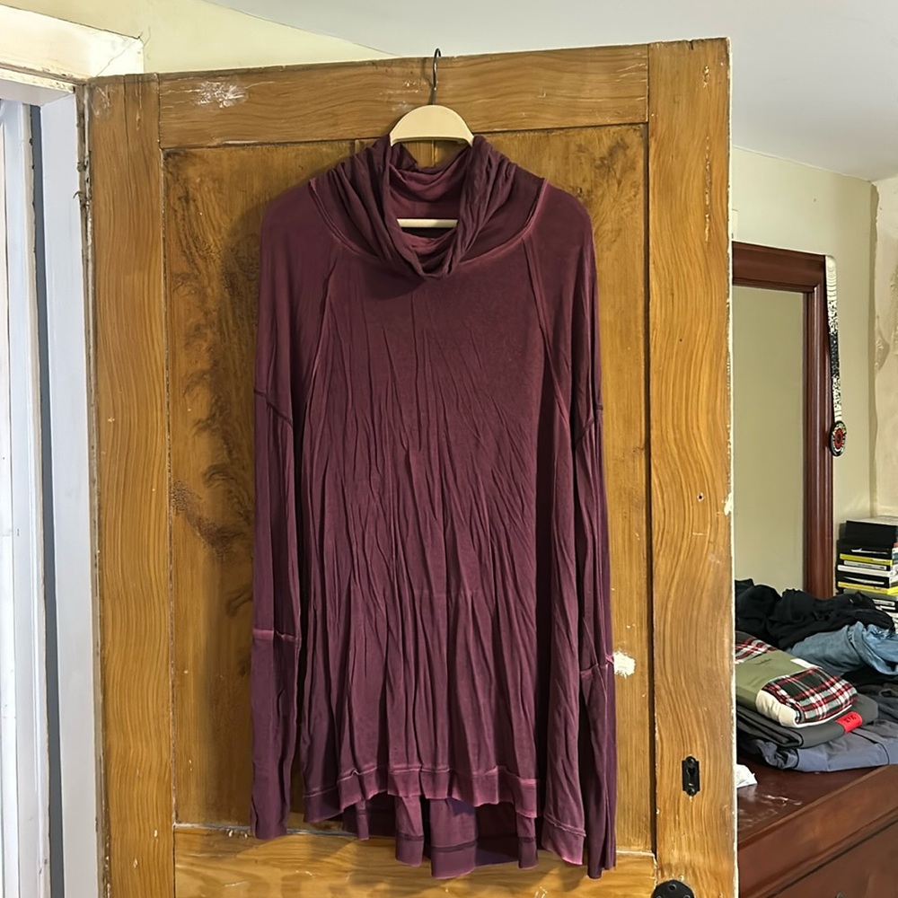 Knox rose tunic top funnel neck